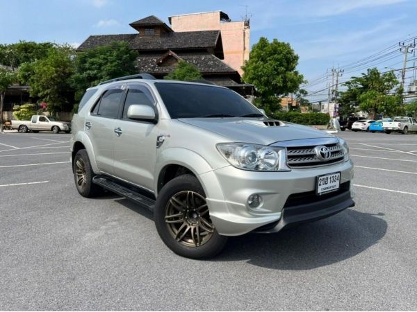 TOYOTA FORTUNER 3.0 V (2WD) A/T ปี 2009 รูปที่ 0
